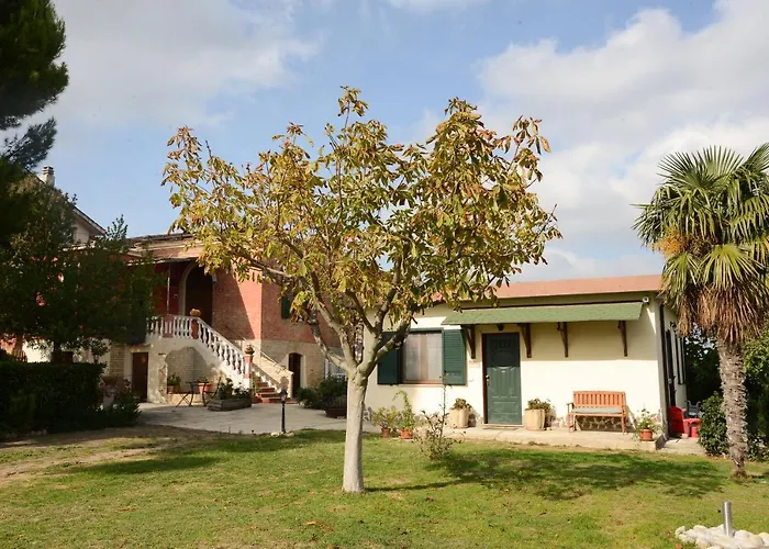 La Casa Di Andrea Отель